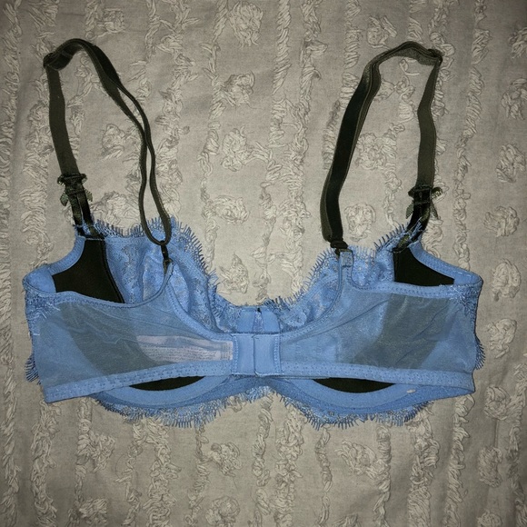 Victoria Secret bra NEW - Picture 3 of 3